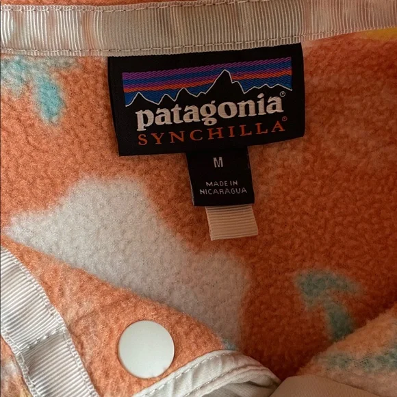 Patagonia Synchilla Orange Boho Floral Snap Pullover - Picture 9 of 10